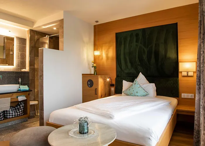 Spirit & Birkenhof Am Elfenhain Hotel