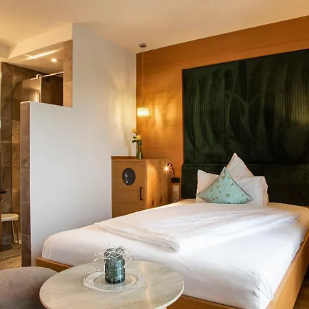 Spirit&spa Birkenhof Am Elfenhain Hotel