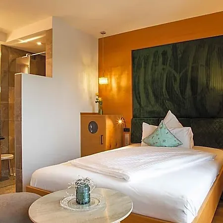 Spirit & Birkenhof Am Elfenhain 4*