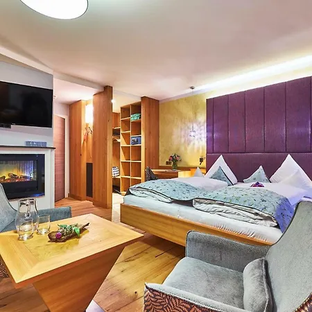 Spirit&spa Birkenhof Am Elfenhain Hotel
